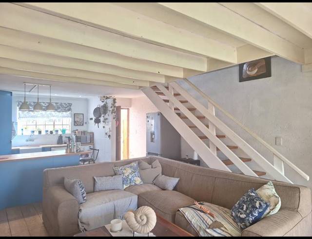 3 BEDROOM HOUSE FOR SALE IN SONNEVELD